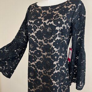 NWT Vince Camuto Black Bell Sleeve Lace Dress (6) Dark Coquette / Dark Romance